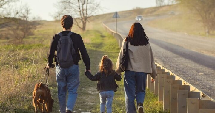 rodzice-w---yciu-dzieci--klucz-do-szcz----liwego-d-auto-5267