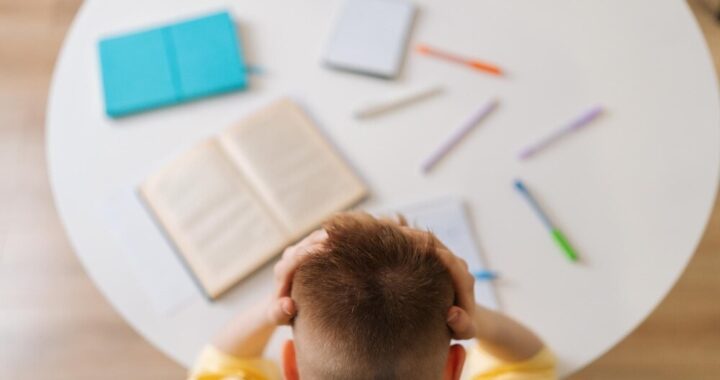 dzieci--cy-uniwersytet-techniczny-w-mielcu-----rek-auto-3538