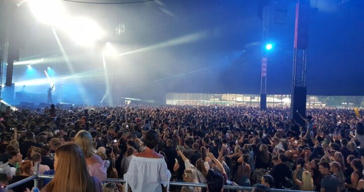 tanieczne-emocje-wracaj---do-mielca--auto-1822