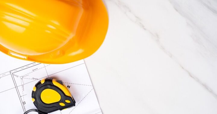 nowa-winda-i-modernizacja-budynku-przy-ul--cha--ub-auto-2999